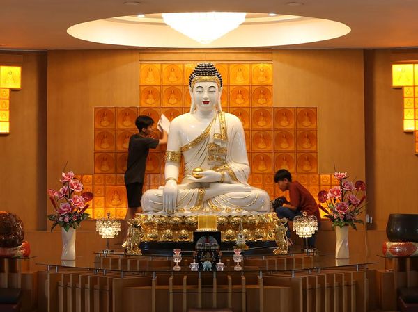 Sambut Imlek 2577 Kongzili, Vihara di Banda Aceh Dibersihkan