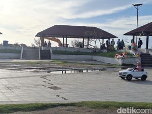 Tarif Masuk Taman Loang Baloq Dinilai Mahal, Pengunjung Mengeluh