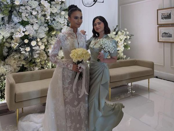 Pesona Tissa Biani Jadi Bridesmaid Wavi Zihan