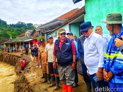 Bupati Siapkan Kampung Mubarokah untuk Korban Terdampak Bencana Sukabumi