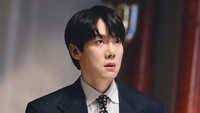 Bukan Pengacara Biasa, Yoo Yeon Seok & Esom Bantu Hantu di Phantom Lawyer