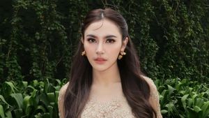 Mahalini Cantik Berkebaya Saat Kondangan, Gaya Rambut Poni Koma Jadi Sorotan