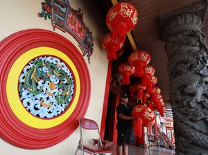 Klenteng Cagar Budaya Tjoe Hwie Kiong Bersolek Sambut Imlek 2577