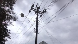 4 Orang Luka Serius Akibat Tersetrum saat Pasang Tiang Bendera di Blora