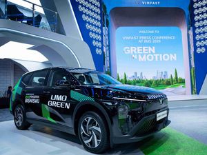 Bedah Spesifikasi MPV Listrik 7-Seater VinFast