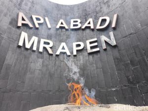 Api Abadi Mrapen Grobogan Menyala Lagi Usai Sempat Padam Sebulan Lebih