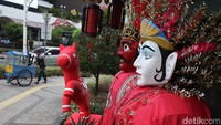 Lampion dan Ondel-Ondel Warnai Pedestrian Sudirman-Thamrin Sambut Imlek