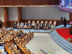 Paripurna DPR Setujui 10 Anggota Dewas BPJS Kesehatan-Ketenagakerjaan