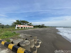 Menanti Denyut Kehidupan Pelabuhan Pangandaran