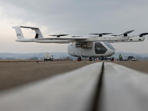 Pesawat Listrik Romeo Debut Terbang di Jerman