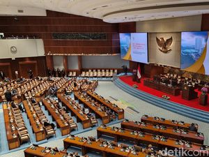 DPR Gelar Paripurna Hari Ini, 292 Anggota Hadir Langsung