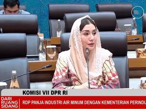 Soroti Bahaya Galon Guna Ulang Tua, DPR: Jadi Kayak Minum Kimia