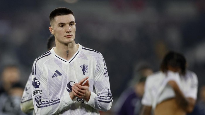 Benjamin Sesko lagi gacor, tapi kelihatannya belum akan jadi starter Manchester United.