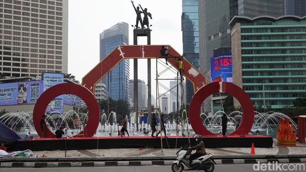 Bundaran HI Bersolek Jelang Jakarta Light Festival Imlek