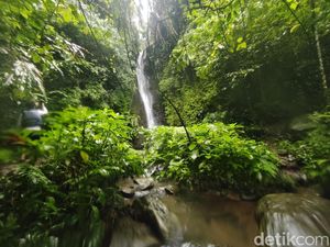 Ekowisata Ciwaluh: Dari Perlawanan Menjaga Hulu Sungai Cisadane