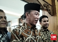 img-title