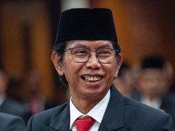 Profil Adi Sutarwijono, Jejak Karier dari Pers ke DPRD