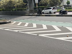 Kondisi Terkini Jalan di Cawang Usai Mata Kucing Dibongkar Sosok Bertopeng