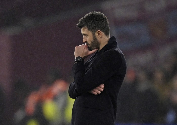 MU Kalah, Apa yang Salah Carrick?