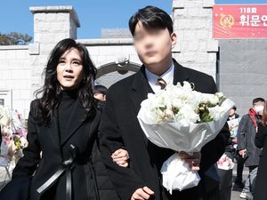 Tanpa HP Selama 3 Tahun, Cucu Mendiang Bos Samsung Bisa Tembus Kampus Top Korsel