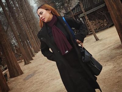 Ratu Rizky Nabila Soal Lepas-Pasang Hijab di Medsos