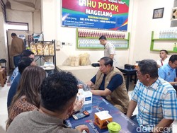 Kunjungi Magelang, SBY Nostalgia Jajan di Tahu Pojok