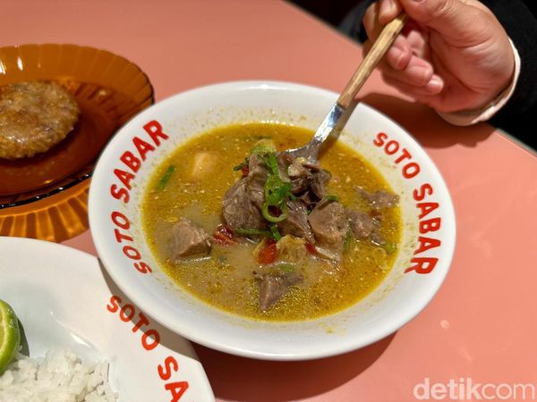 Di Sini Ada Soto Betawi Kuah Oatmilk yang Creamy buat Buka Puasa