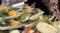Viral Normalisasi Souvenir Sayur di Pernikahan, Bikin Emak-emak Jadi Happy