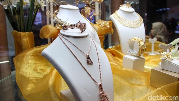 Berburu Perhiasan di Jakarta Jewellery Fair