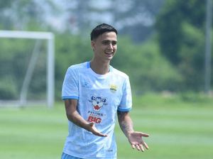 Bojan Hodak Ungkap Cedera Eliano Reijnders Tak Serius