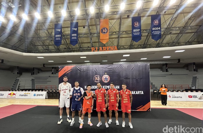 Kolaborasi Pelita Jaya dan Persija Jakarta
