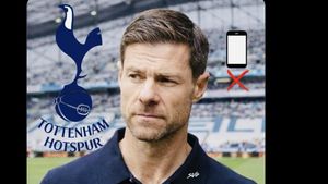 Meme Kocak Xabi Alonso Matikan HP Saat Tahu Spurs Cari Manajer Baru