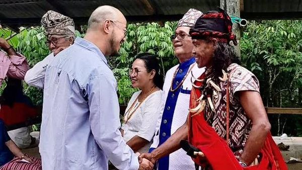 Ketika Pandji Pragiwaksono Diadili Masyarakat Toraja