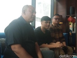 Ressa Rizky Canggung Masih Belum Bisa Panggil Denada Ibu