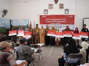 Sepanjang 2025, Bank Mandiri Salurkan Bansos Rp15,1 T ke 7,45 Juta KPM