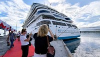 Shelter Cruise Celukan Bawang Mulai Beroperasi, Seven Seas Explorer Perdana