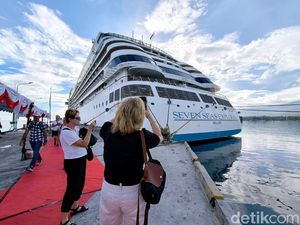 Shelter Cruise Celukan Bawang Mulai Beroperasi, Seven Seas Explorer Perdana