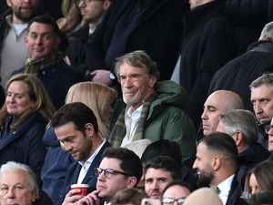 Pemilik MU Minta Maaf usai Sebut Inggris Dijajah Imigran