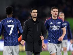 Van der Vaart Tidak Yakin Arsenal Mampu Raih Quadruple