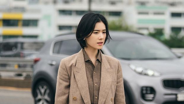 Baju kerja wanita di drama Korea Honour