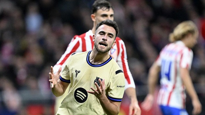 Bek Barcelona Eric Garcia saat berlaga melawan Atletico Madrid.