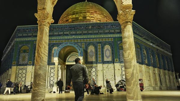 Harmoni Ibadah di Kompleks Al-Aqsa