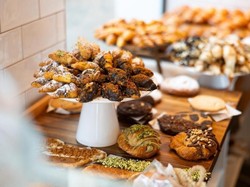 Rahasia di Balik Tekstur Lembut-Rasa Lezat Bakery & Cokelat Valentine