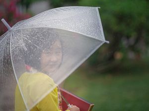 Mengapa Saat Imlek Biasanya Turun Hujan? Ini Penjelasannya