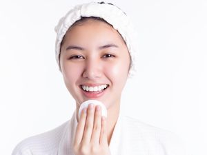 10 Cara Mengatasi Wajah Kusam Akibat Kurang Tidur Selama Bulan Puasa