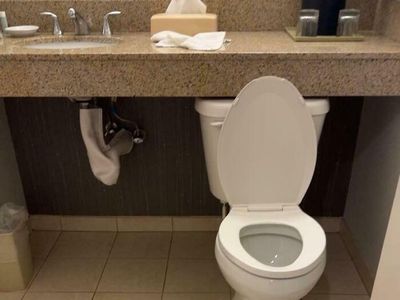 Salah Ukur atau Salah Konsep? Ini 8 Desain Interior Gagal tapi Bikin Ngakak