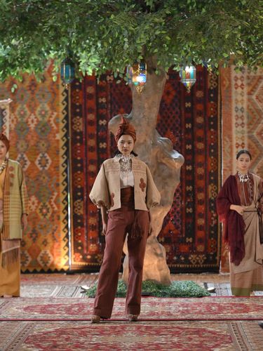 Tobatenun x Itang Yunasz