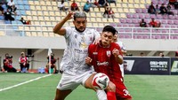 Persis atau Madura United yang Akan Turun Kasta Musim Depan?