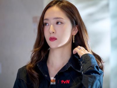 Chaebol Look Krystal Jung di Drakor Mad Concrete Dreams