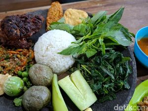 Sambal Seruit Buk Lin: Nikmatnya Nyeruit Asli Lampung di Rumah Makan Legendaris